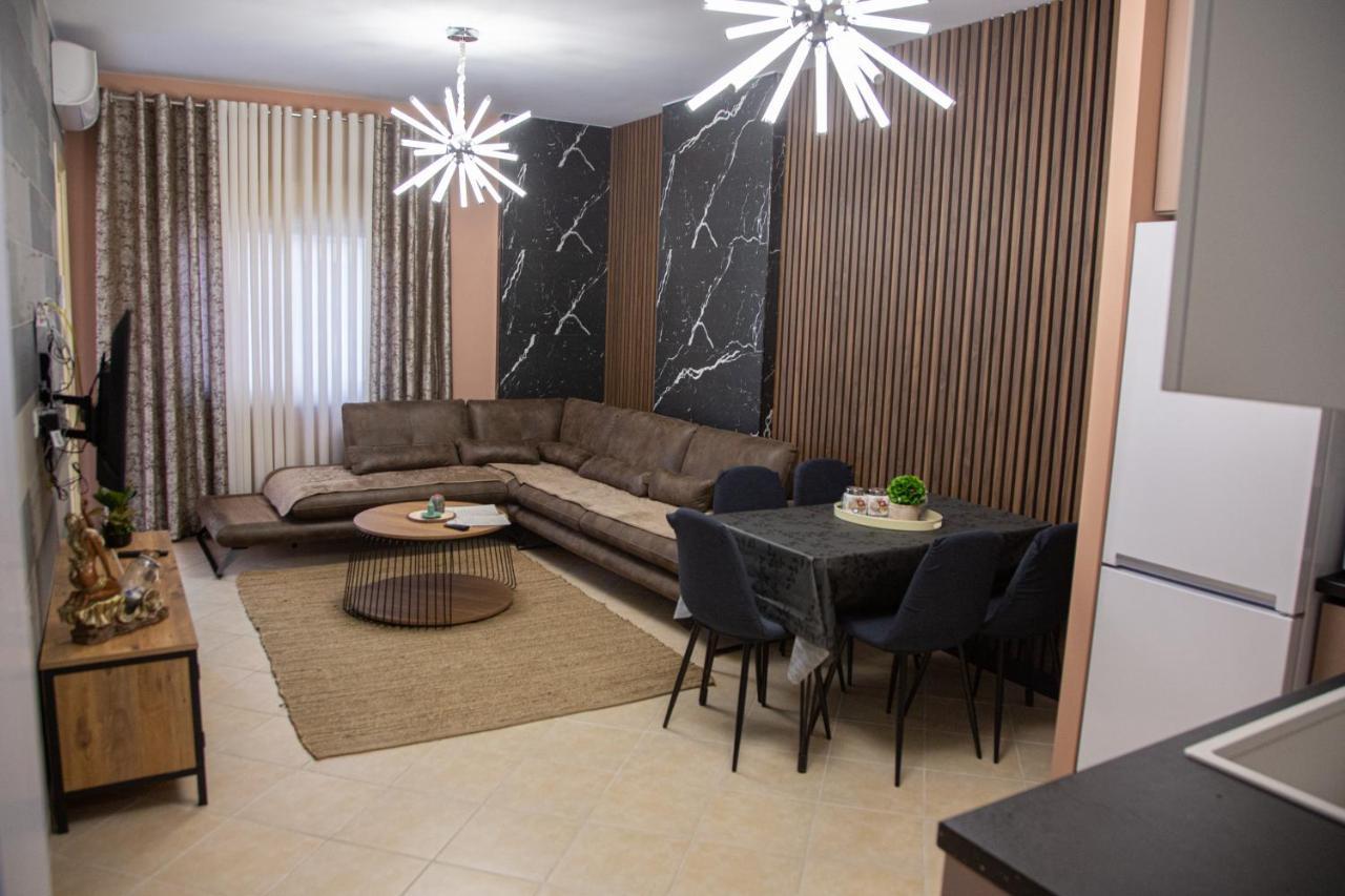 Gloria'S Apartment Lungomare Vlorë 外观 照片