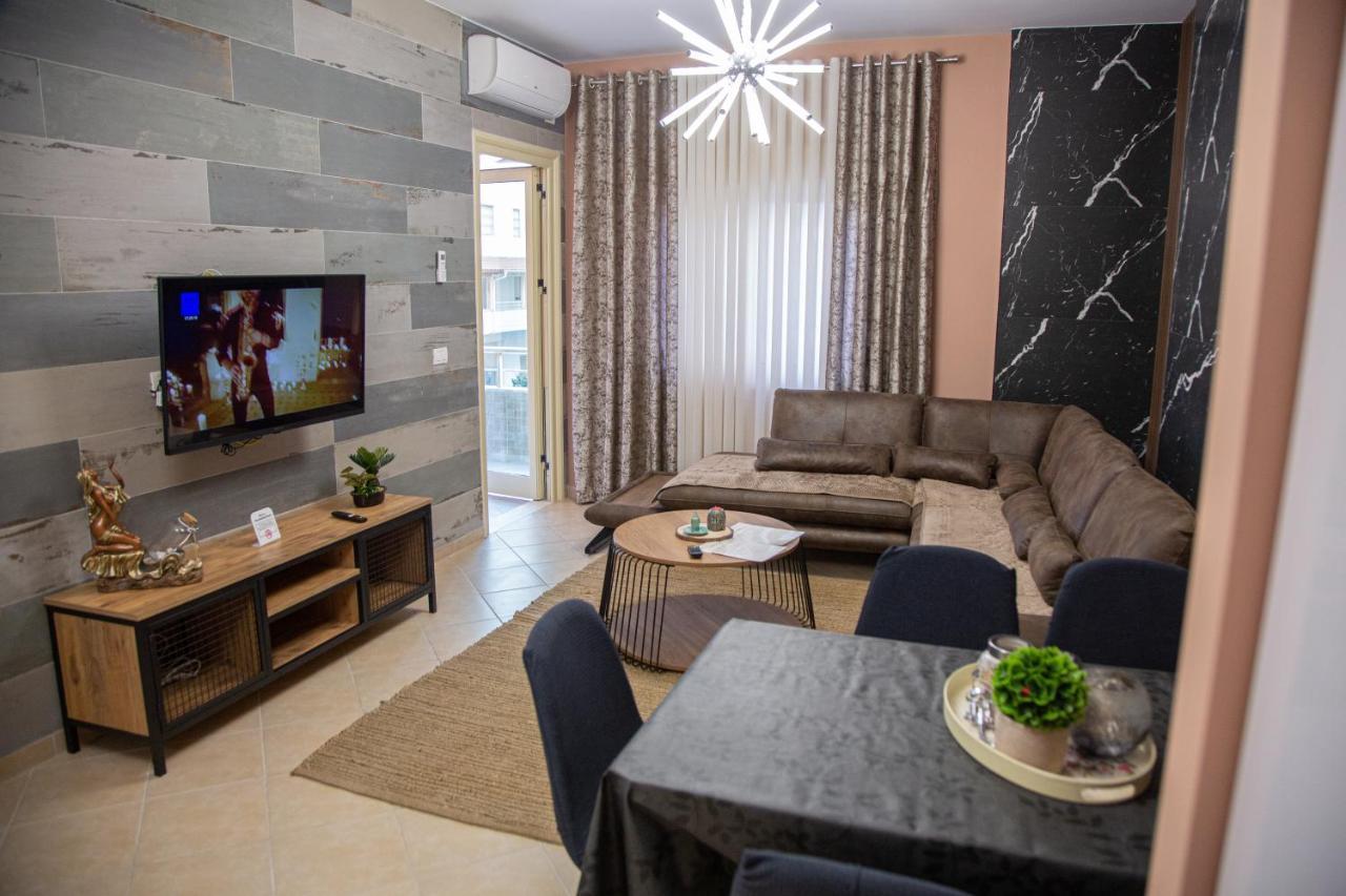 Gloria'S Apartment Lungomare Vlorë 外观 照片